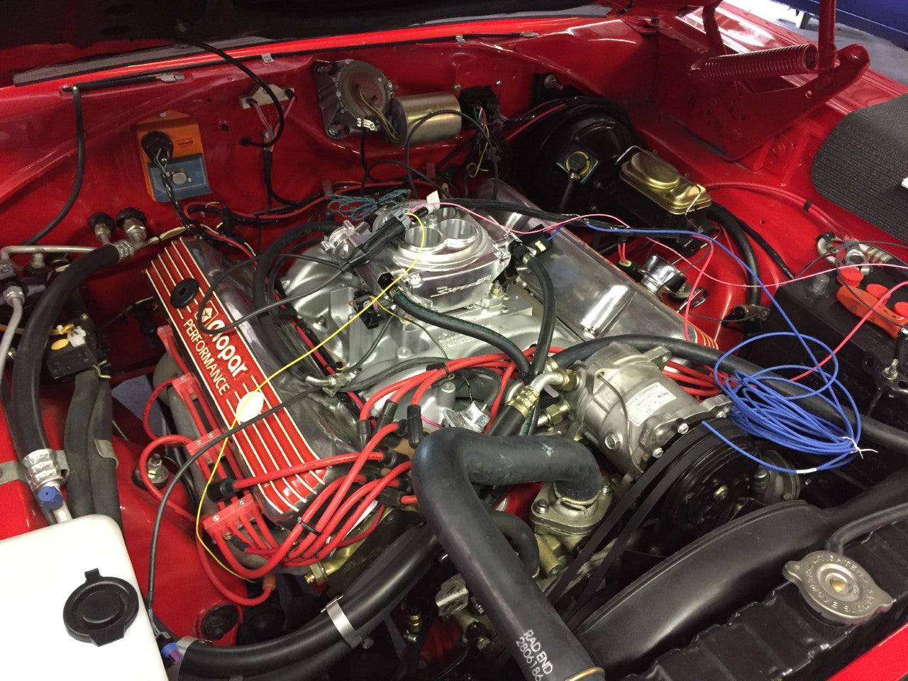 #Holley Sniper EFI Install on #Mopar 440 Big Block With Aluminum Heads